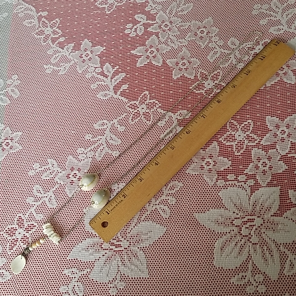 Handmade shell drop necklace - Picture 7 of 8